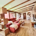 Red House Fuerteventura فيلة لاجاريس